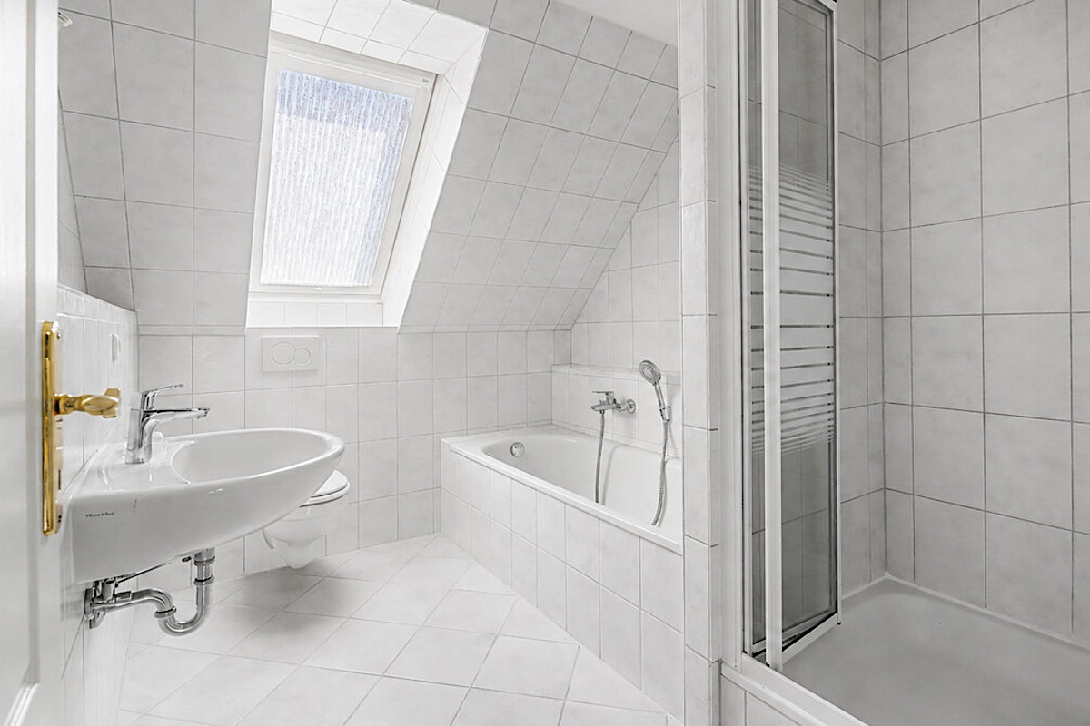 Haus Kauf 25335 Elmshorn Badezimmer