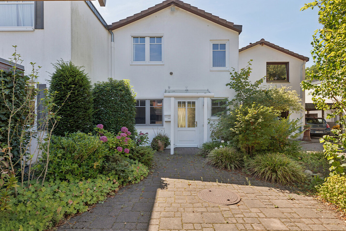 Haus Kauf 25451 Quickborn , Kreis Pinneberg Eingangsansicht