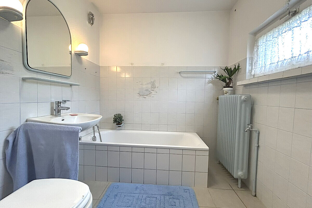 Haus Kauf 24536 Neumünster (Einfeld) Wannenbad im Erdgeschoss