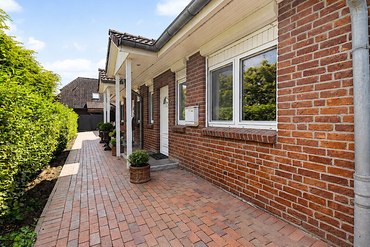 Haus Kauf 25335 Elmshorn Frontansicht
