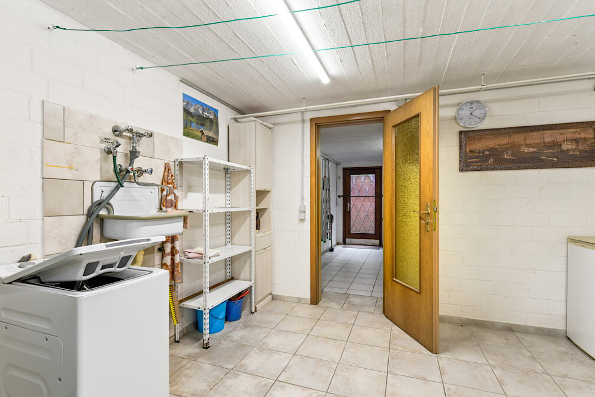 Haus Kauf 22459 Hamburg Waschraum (KG)