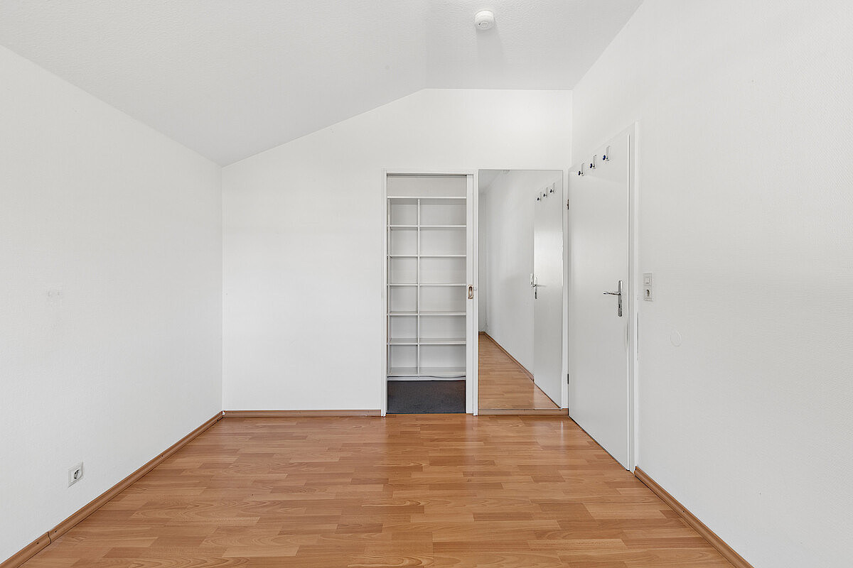 Haus Kauf 25451 Quickborn , Kreis Pinneberg Schlafzimmer 3 im OG - Zugang zur Ankleide