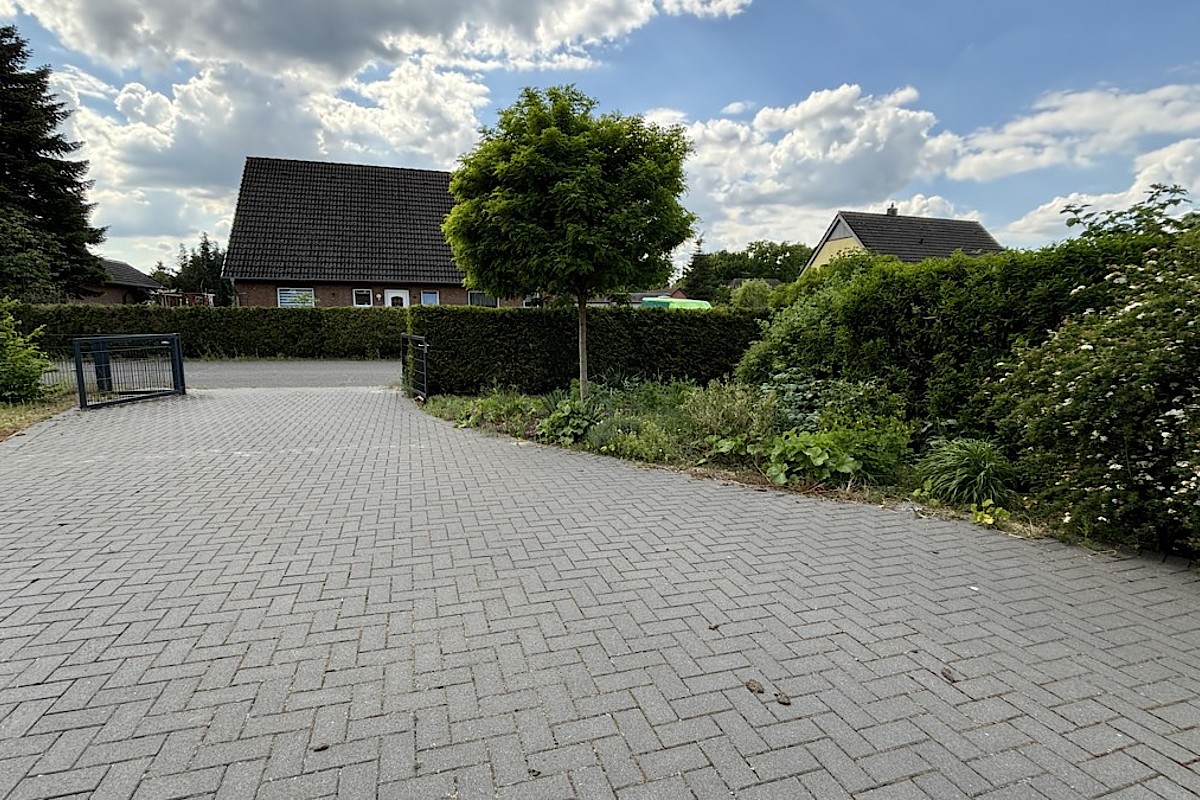 Haus Kauf 21354 Bleckede Auffahrt 2