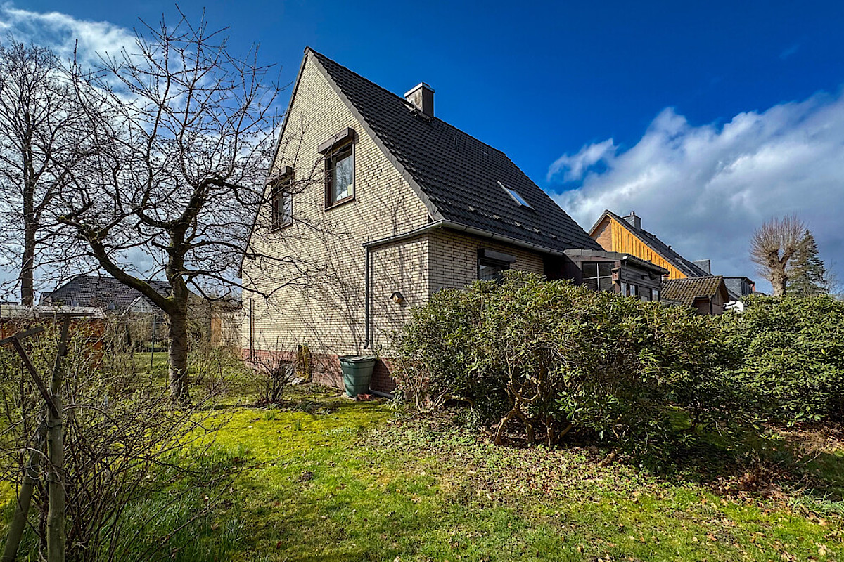Haus Kauf 22958 Kuddewörde Seitenansicht